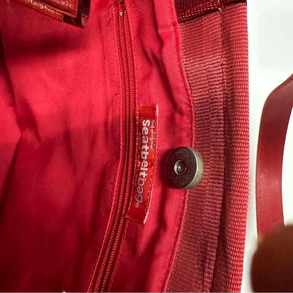Harveys seatbelt Red Checkered Tote Bag